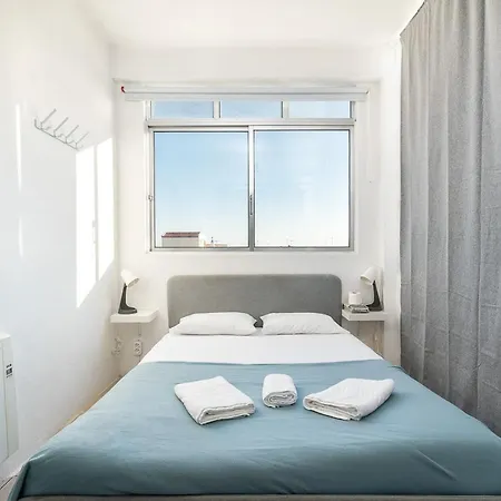 Blife Marya Private Rooms - Airport Stay District de District de Faro Extérieur photo