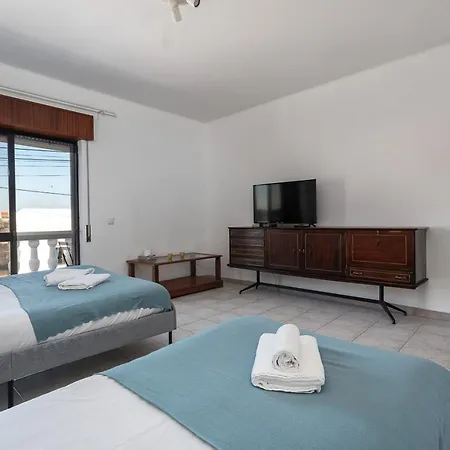 Blife Marya Private Rooms - Airport Stay District de District de Faro Extérieur photo