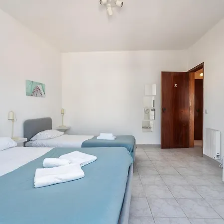 Blife Marya Private Rooms - Airport Stay District de District de Faro Extérieur photo