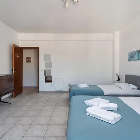 Blife Marya Private Rooms - Airport Stay District de District de Faro Extérieur photo