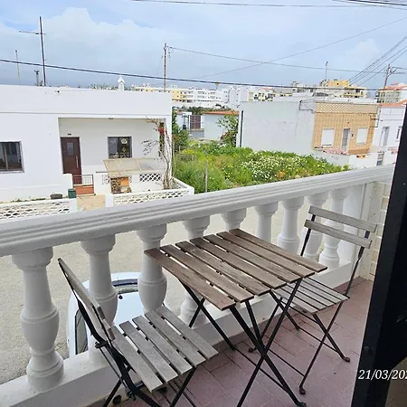 Blife Marya Private Rooms - Airport Stay Faro Room photo